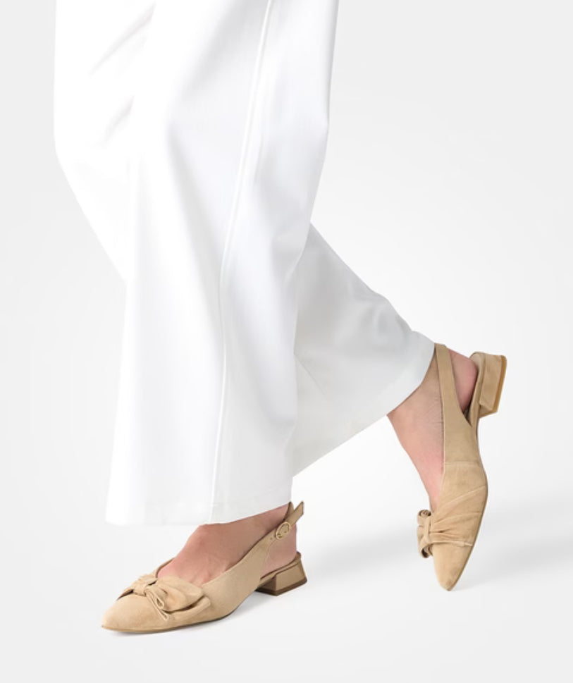 Sling Ballerina in beige mit Schleife