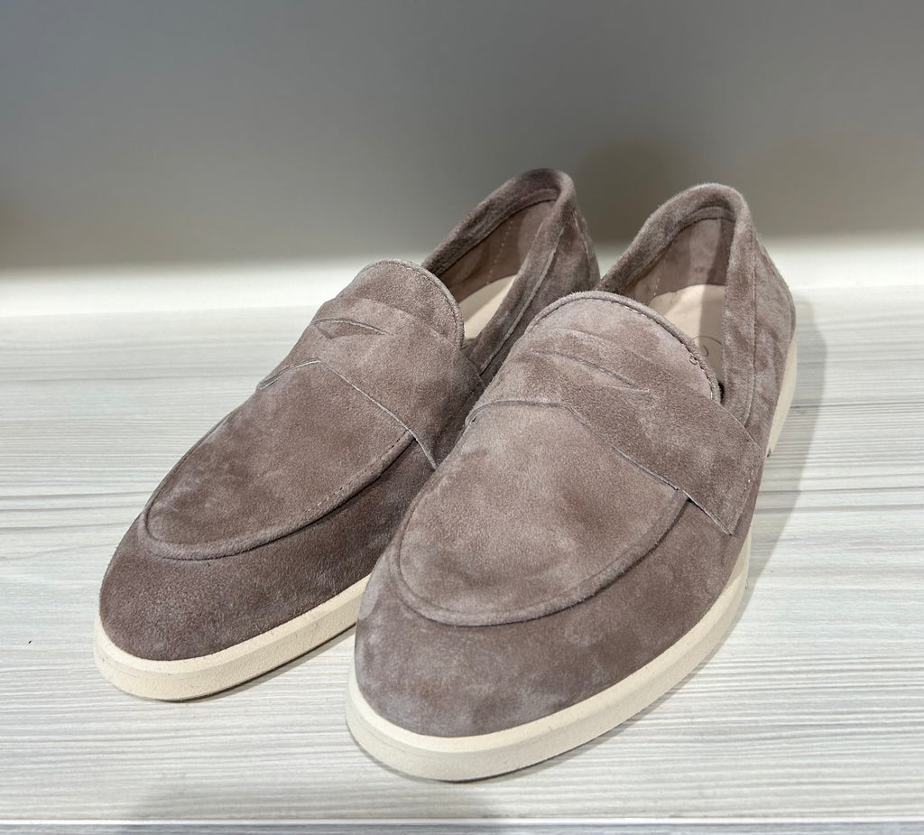 Slipper in pastell braun