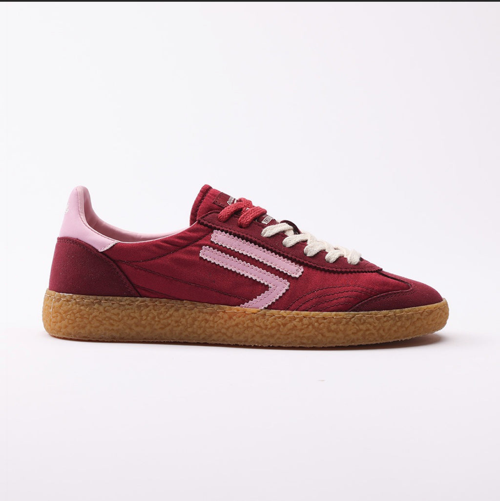 Sneaker in bordeaux