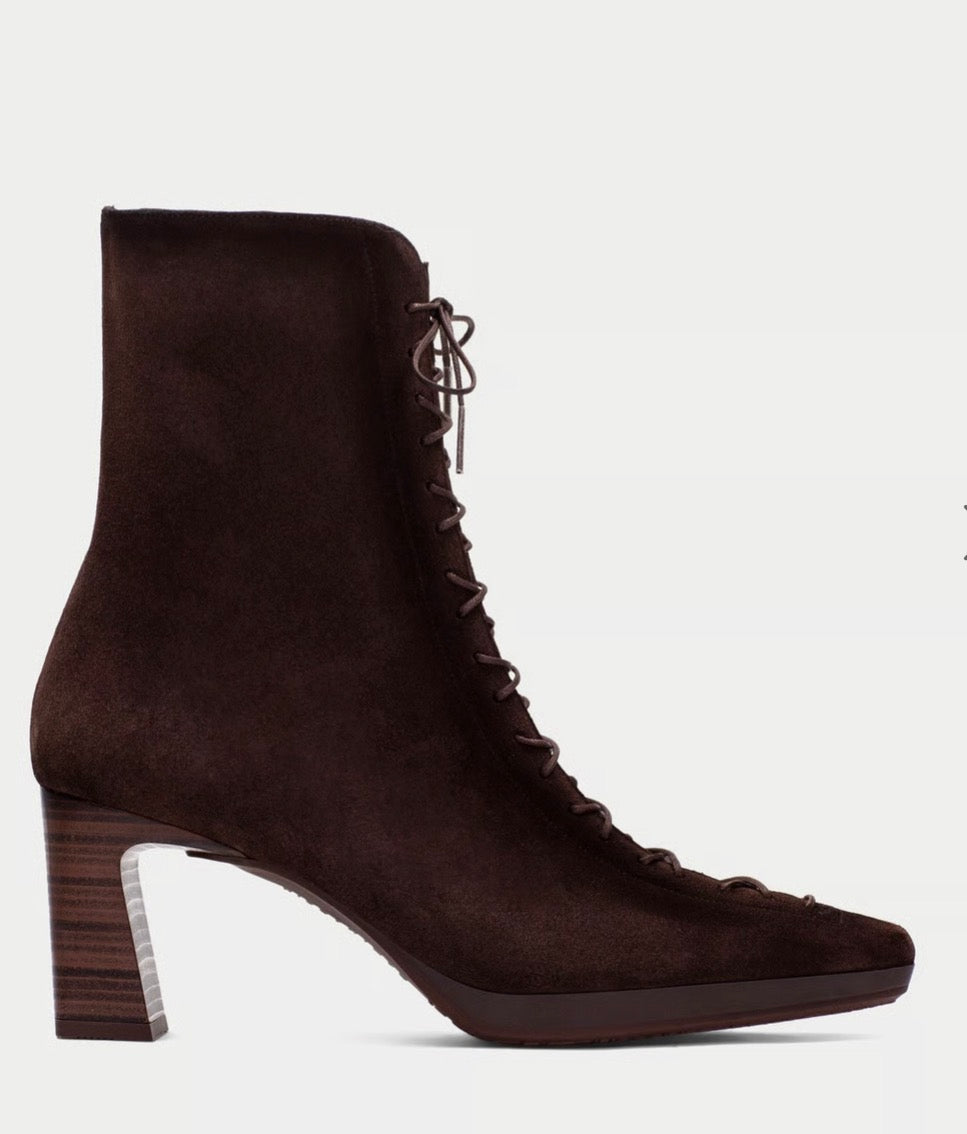 Stiefelette in dunkelbraun